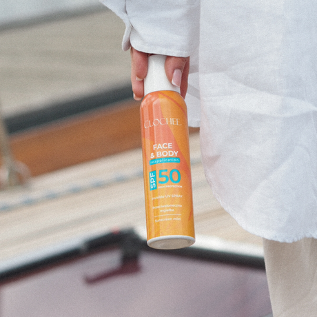 SPF50 FACE & BODY sunscreen mist